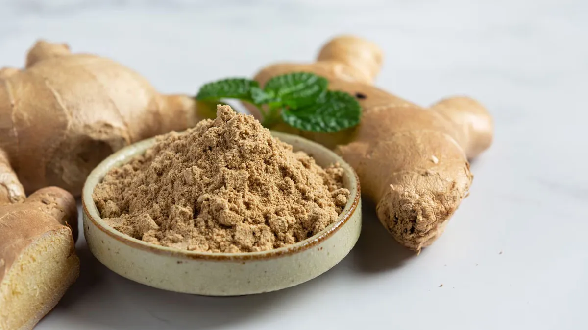 is it good to drink dry ginger milk daily know the benefits and who should exercise caution 1
