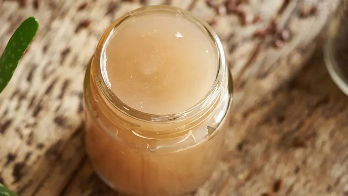 Aloe Vera vs Flaxseed Gel