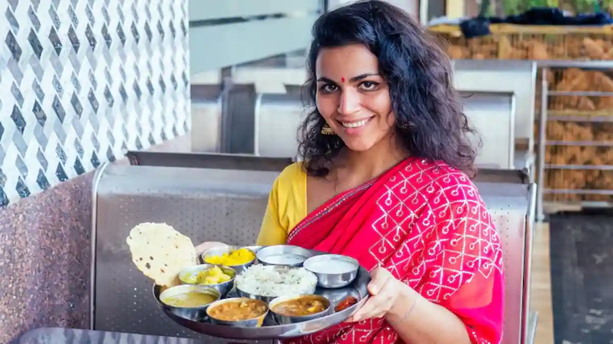 Foods-to-Eat-And-Avoid-in-Sargi-Thali