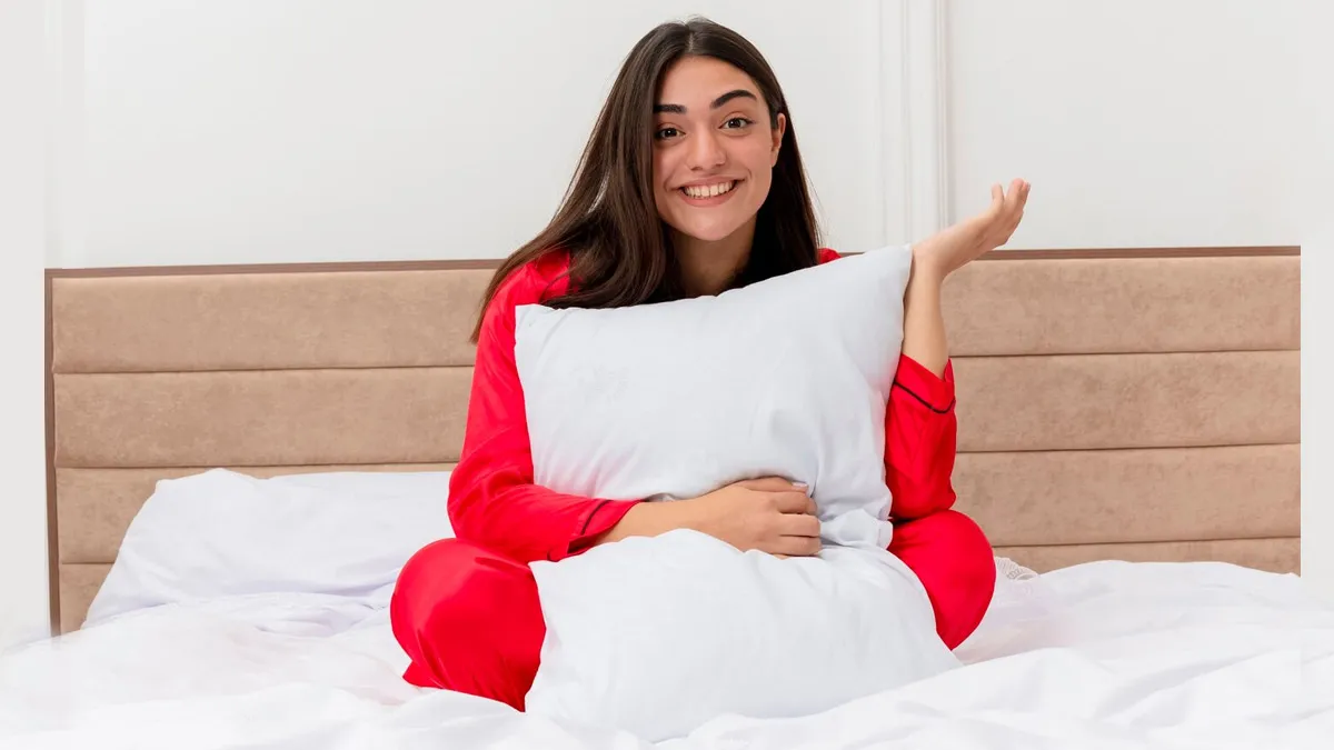 how often should you change your pillowcase for healthy skin and scalp 1