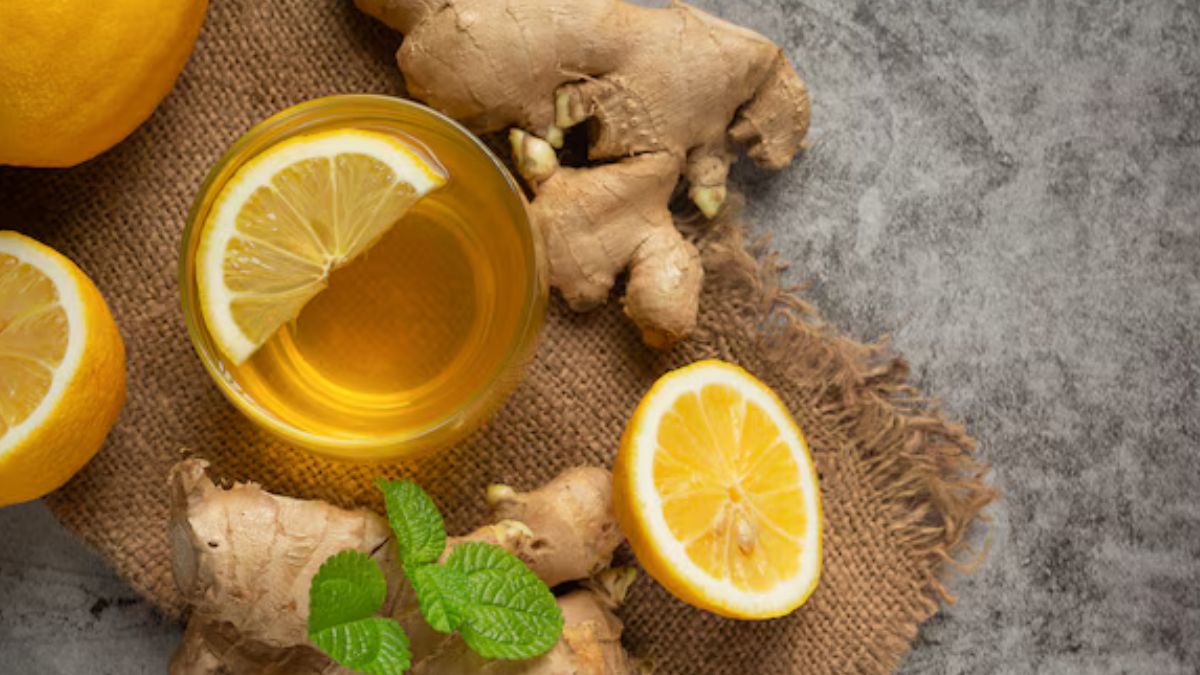 ginger-lemon-tea-rainy-season