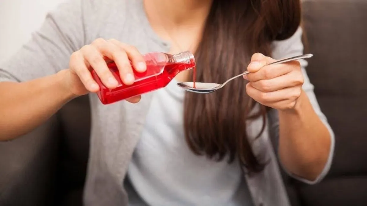 Cough Syrup: இருமல் சிரப் குடித்த உடனே தண்ணீர் குடிக்கலாமா? அப்படி குடித்தால் என்னவாகும்?