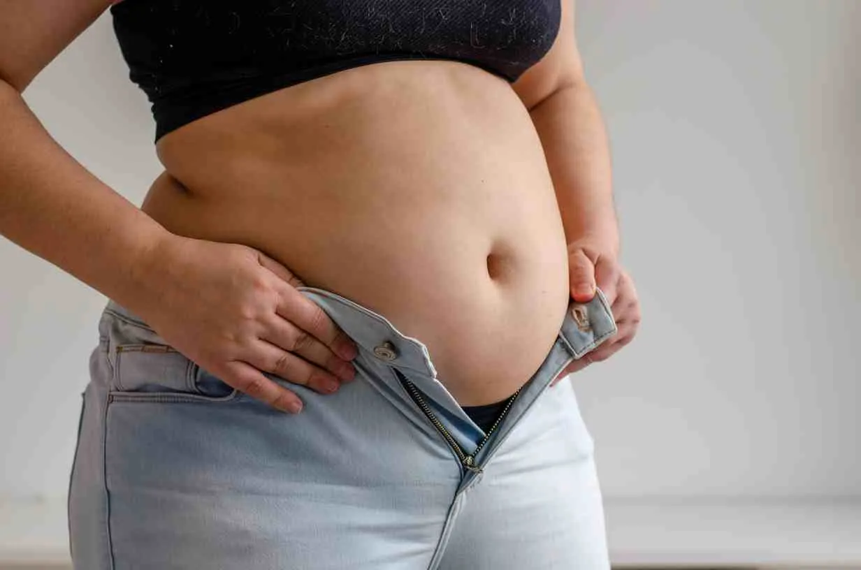 Belly fat in women: உங்க தொப்பை அதிகரிக்க இந்த விஷயம் எல்லாம் தான் காரணம்!