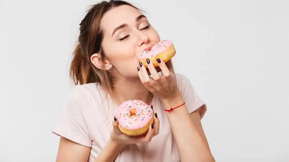 Sugar and Cholesterol: ஹை கொலஸ்ட்ரால் உள்ளவர்கள் இனிப்பு சாப்பிடக்கூடாதா? இதோ பதில்!