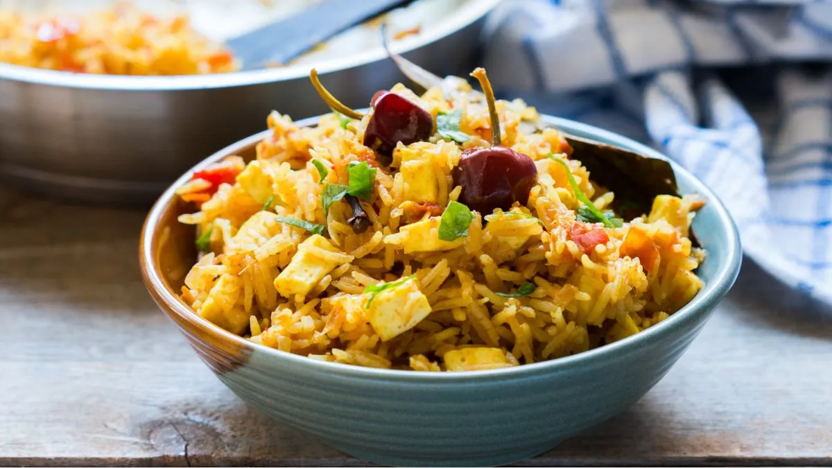 Masala Rice: இந்த 4 மசாலா இருந்தா போதும் சுவையான மசாலா சாதம் தயார்!