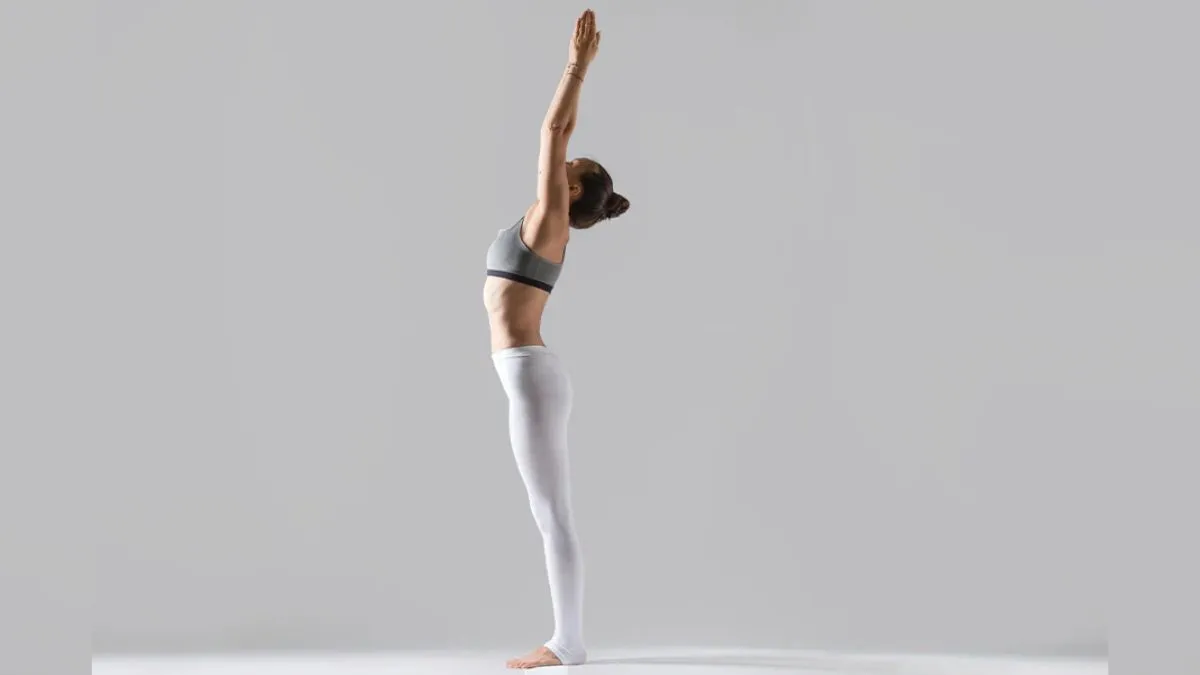 Tadasana benefits: தினமும் தடாசனவை செய்து வந்தால் இந்த 5 நன்மைகளைப் பெறலாம்