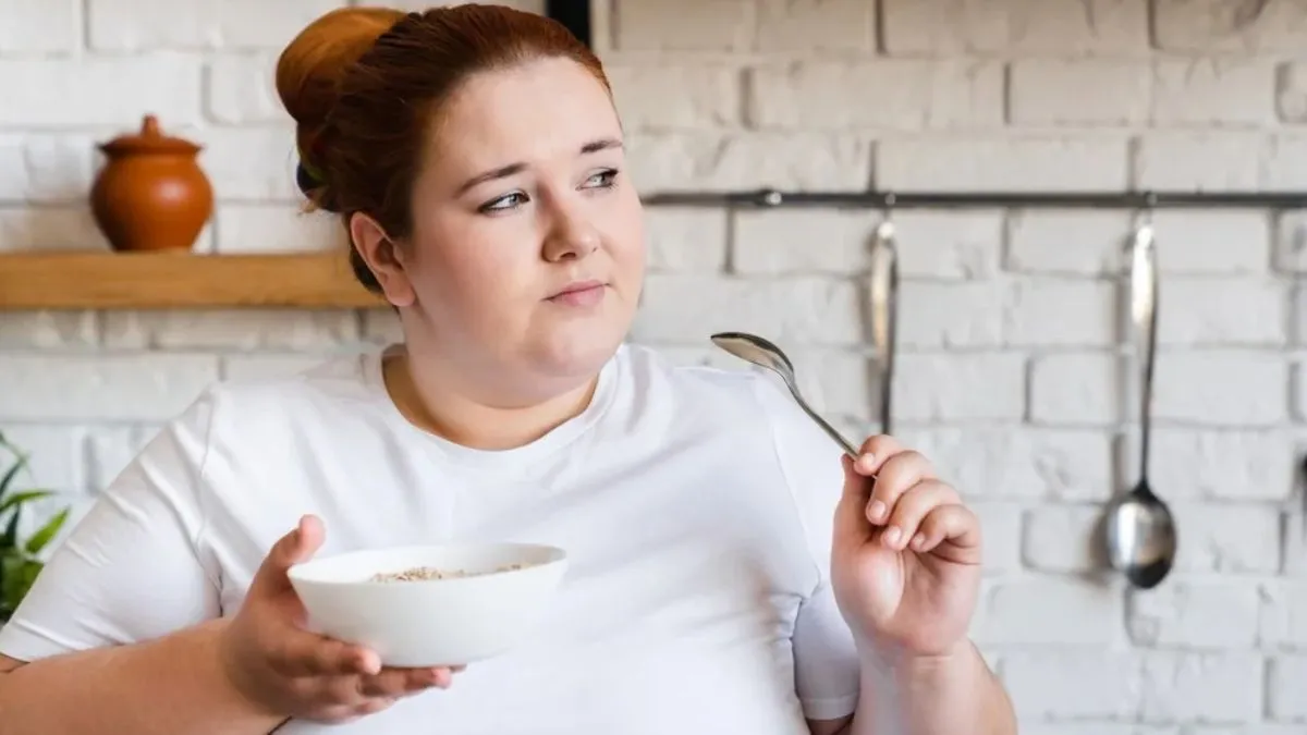 Obesity: நீங்க குண்டாக உணவு மட்டும் தான் காரணமா? மருத்துவர் கூறும் காரணங்கள் இங்கே!