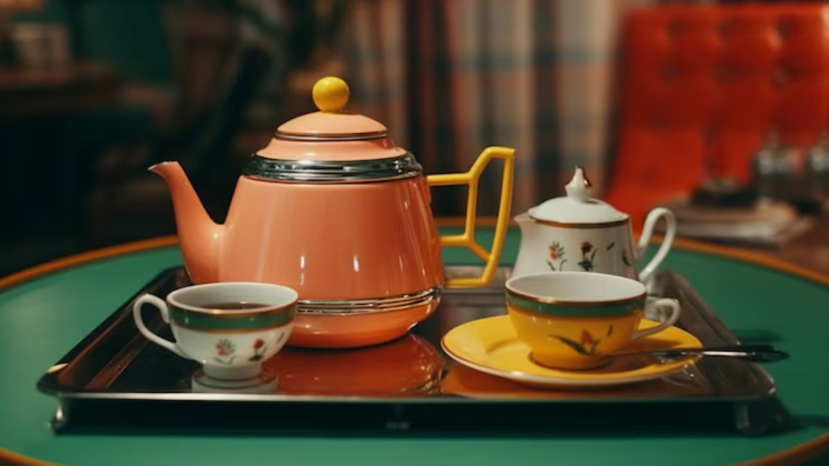 which is better to drink on an empty stomach in the morning