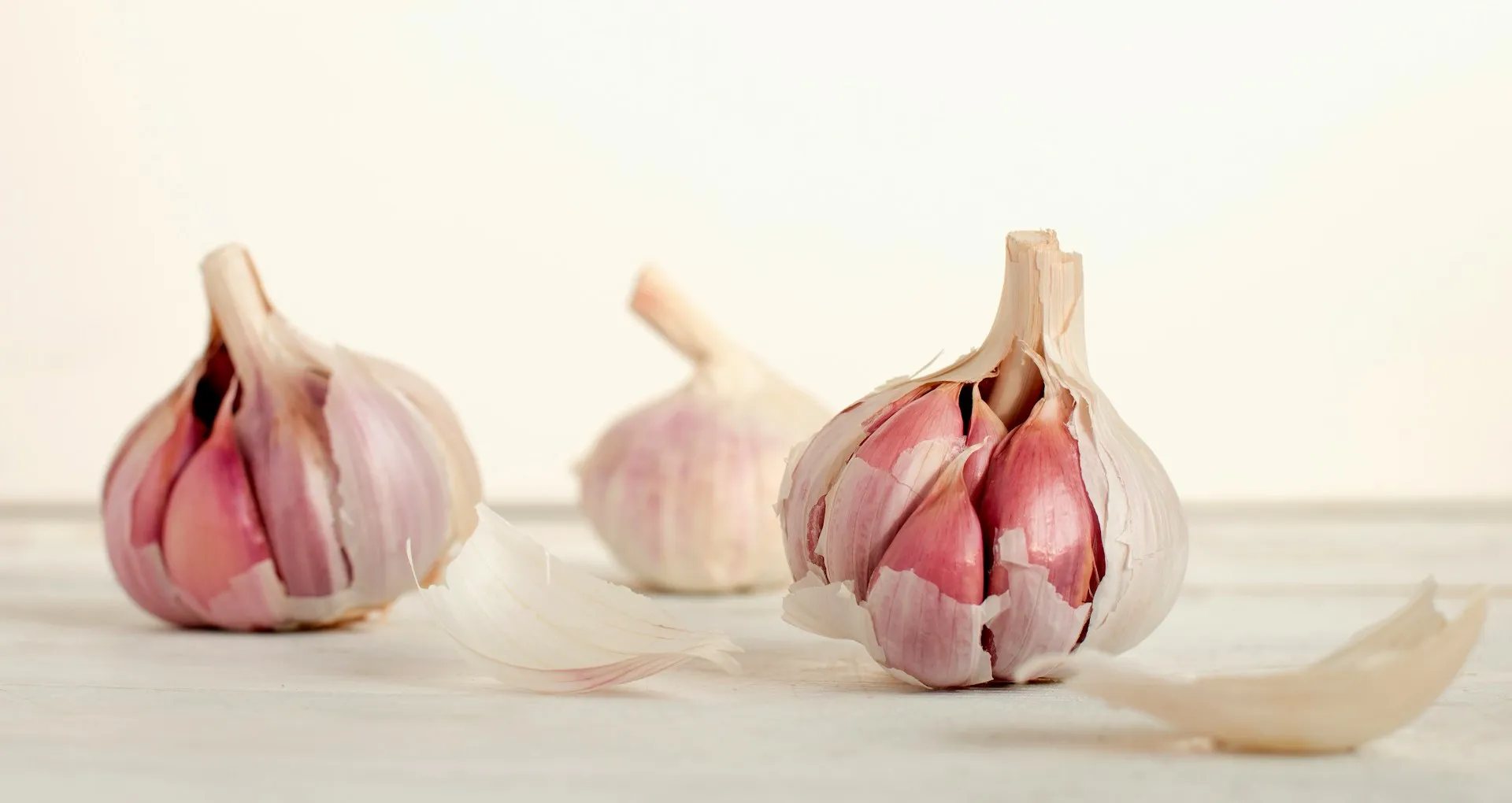 Eating Garlic: பூண்டு சாப்பிட்டால் இரத்த உறைவு பிரச்சனை சரியாகுமா? நிபுணர்கள் கூறுவது என்ன?