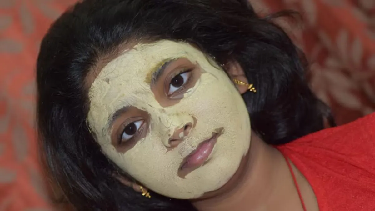 Kadalai Maavu: வெயில் காலத்தில் கடலை மாவை முகத்திற்கு எப்போது, எப்படி பயன்படுத்தலாம்?