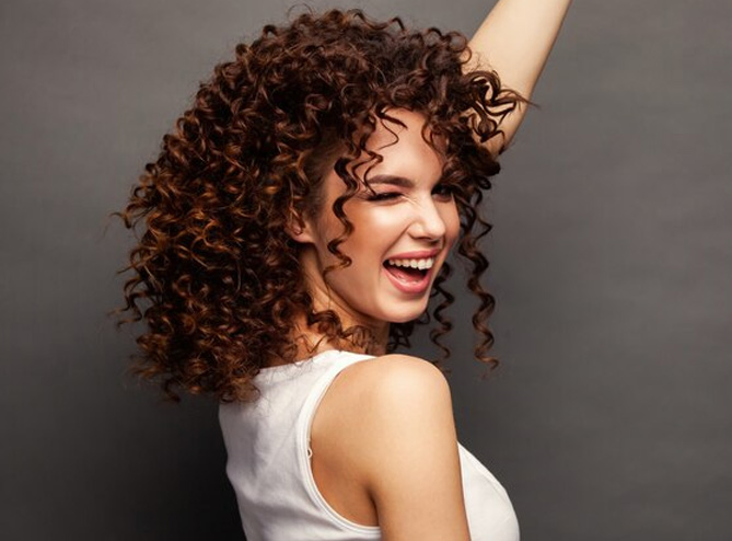 what-should-not-be-used-on-curly-hair-01