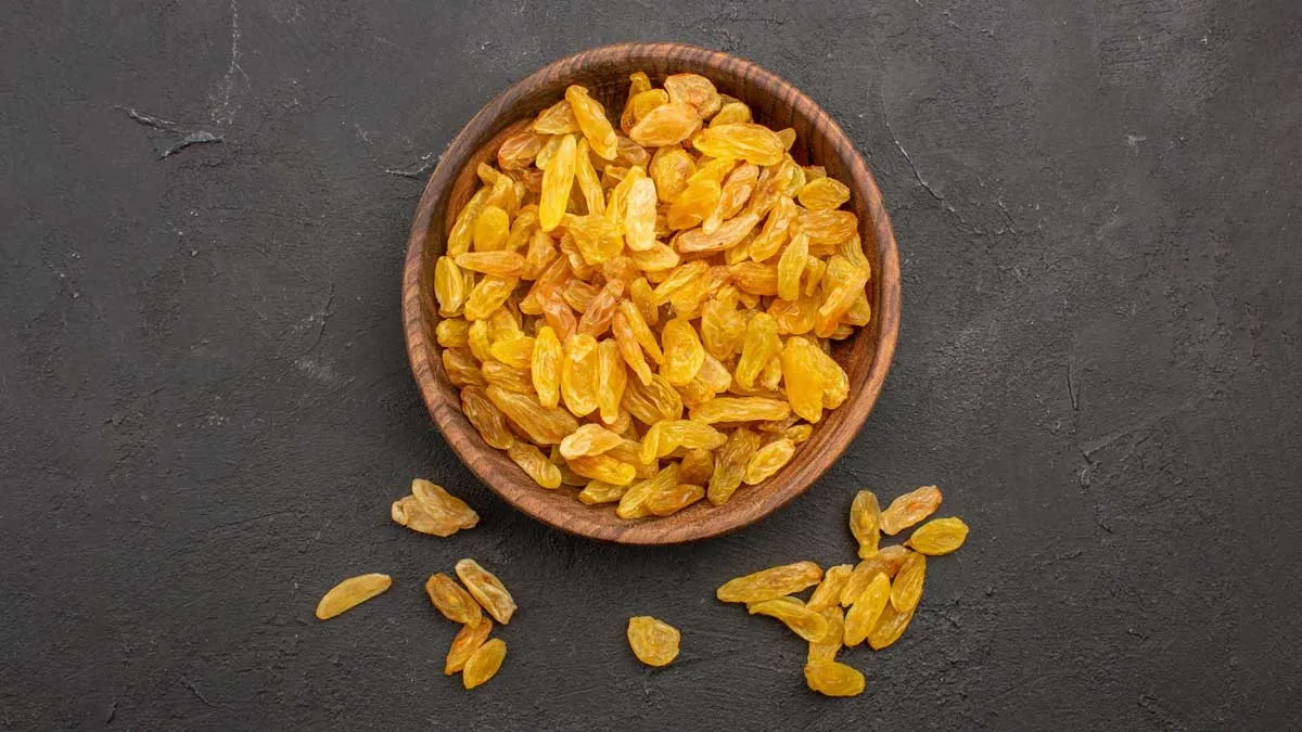 Raisins in Summer: வெயில் காலத்தில் அதிகமாக திராட்சை சாப்பிடக்கூடாது! இதற்கான காரணம் தெரியுமா?