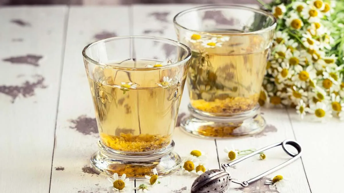 Chamomile Tea Benefit: ஜெட் வேகத்தில் உடல் எடையை குறைக்கனுமா? அப்போ இந்த டைம்ல கெமோமில் டீ குடிங்க!