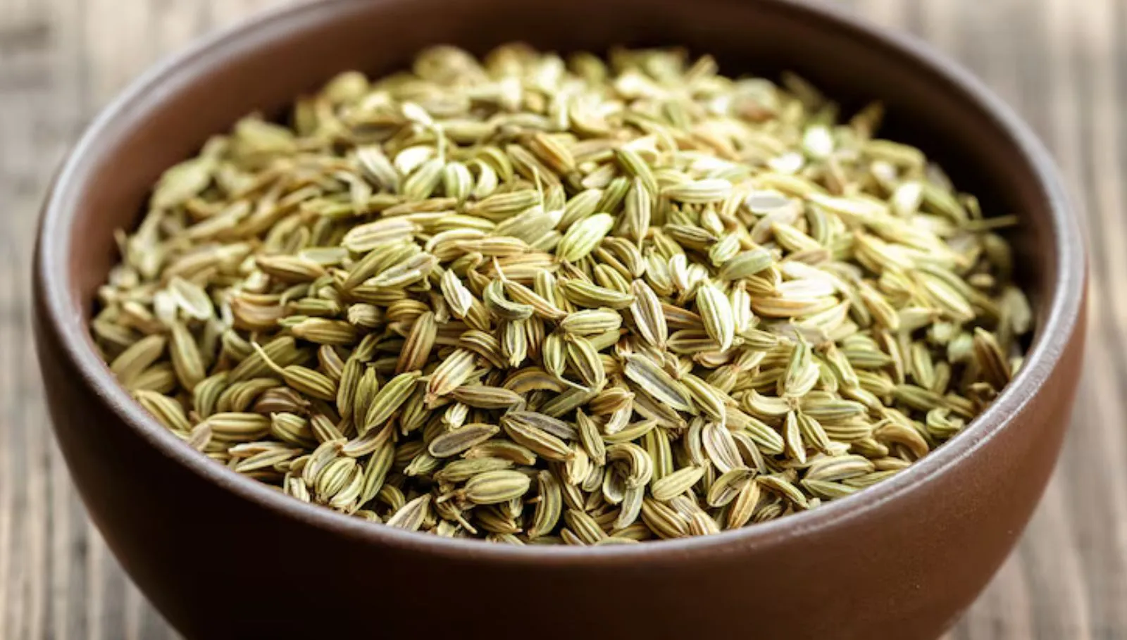 Fennel Seeds: கோடையில் கூல்லா இருக்க பெருஞ்சீரகத்தை இப்படி யூஸ் பண்ணுங்க!