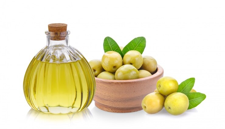 green-olives-oil_55883-2503