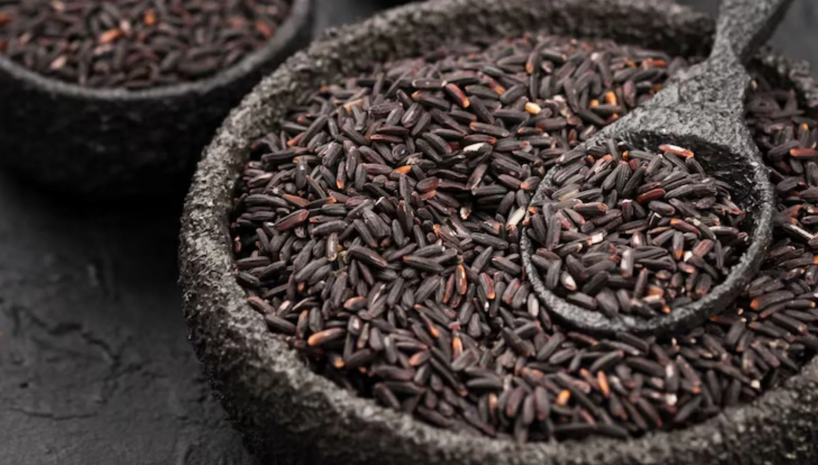 Black Cumin Benefits: உச்சந்தலை முதல் உள்பாகம் வரை சுத்தம் செய்யும் கருஞ்சீரகம்!