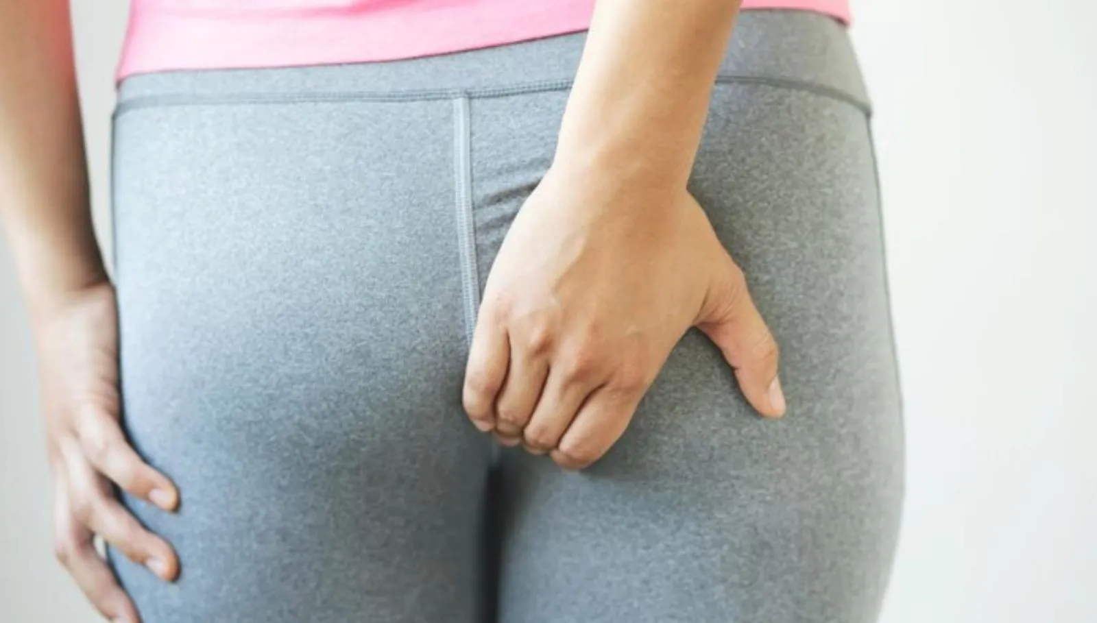 Buttocks Itching: பிட்டத்தில் அடிக்கடி அரிப்பு மற்றும் பருக்கள் வருகிறதா? பொது இடத்தில் சங்கட்டமா?