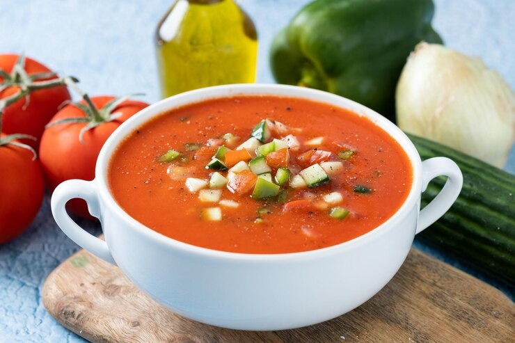 traditional-spanish-gazpacho-sou