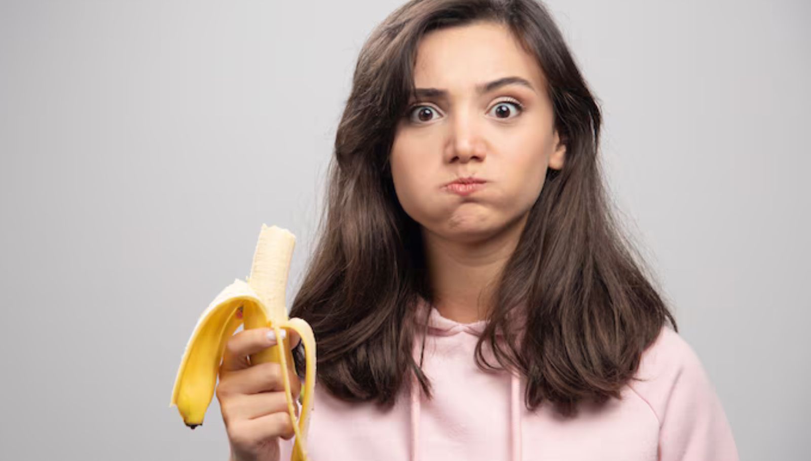 banana-morning-eating-benefits