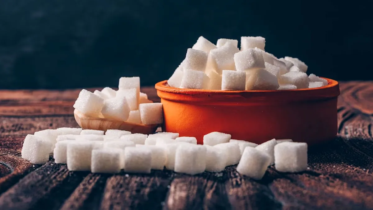 சீனி சாப்பிடுவதை சட்டுனு நிறுத்தினால் என்ன ஆகும் தெரியுமா.?