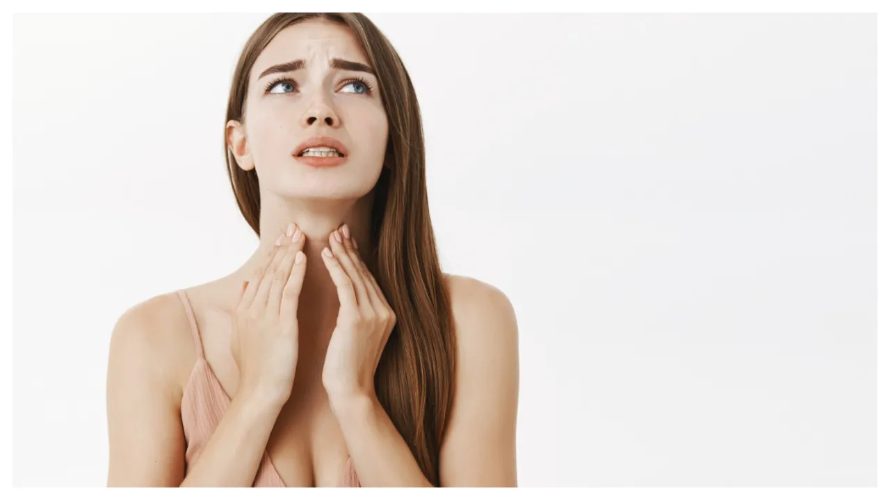 Fruits For Thyroid : தைராய் அளவைக் கட்டுப்படுத்த இந்த 3 பழங்கள் உதவும்... எக்காரணம் கொண்டும் இந்த பழங்களை சாப்பிடக்கூடாது?