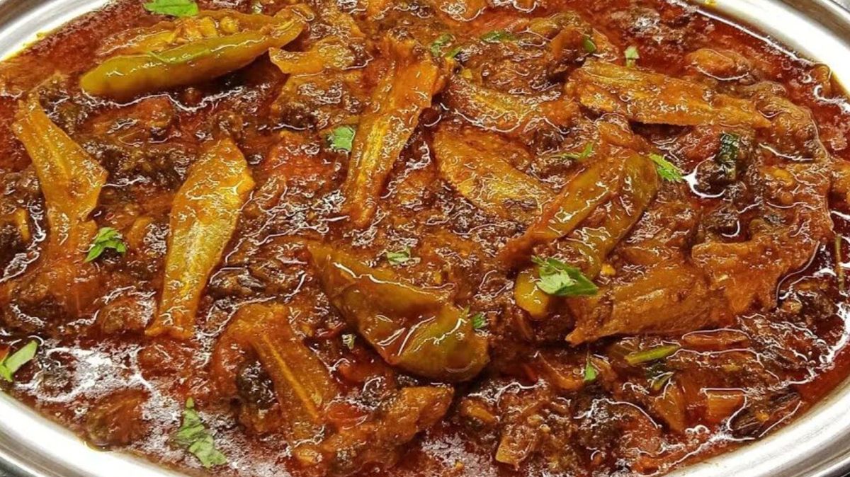 கஞ்சிக்கு ஏற்ற Side Dish.. சுண்டி இழுக்கும் வாசனை.. கருவாட்டு குழம்பு அருமை தெரியுமா.? நன்மைகள் இங்கே..