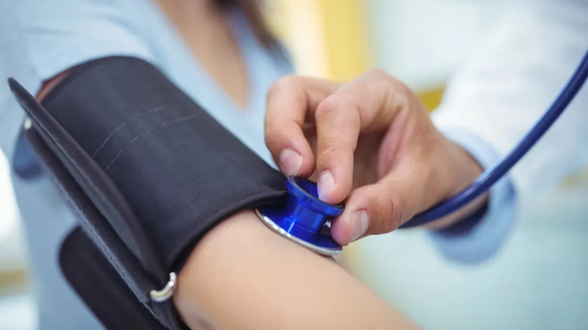 சியா விதைகள் உண்மையிலேயே BP-ஐ குறைக்குமா.? நிபுணரின் பதில் இங்கே..