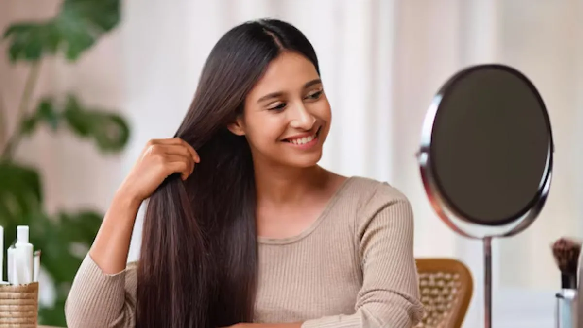 பொசுபொசுனு முடி ஸ்ட்ராங்கா வளர வீட்டிலேயே நீங்க பின்பற்ற வேண்டியவை..