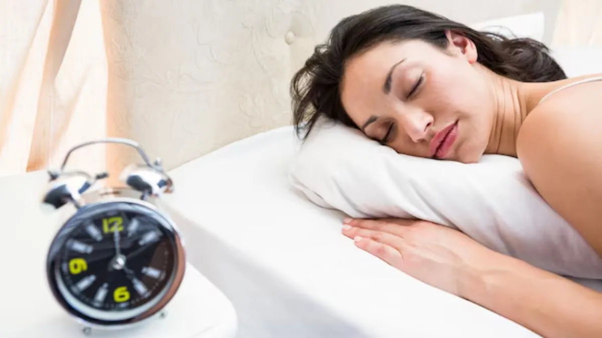 இனி தூக்கமின்மைக்கு மாத்திரை தேவையில்லை.. படுத்த உடனே தூங்குவதற்கு யோகா மற்றும் ஆயுர்வேத குறிப்புகள் இதோ