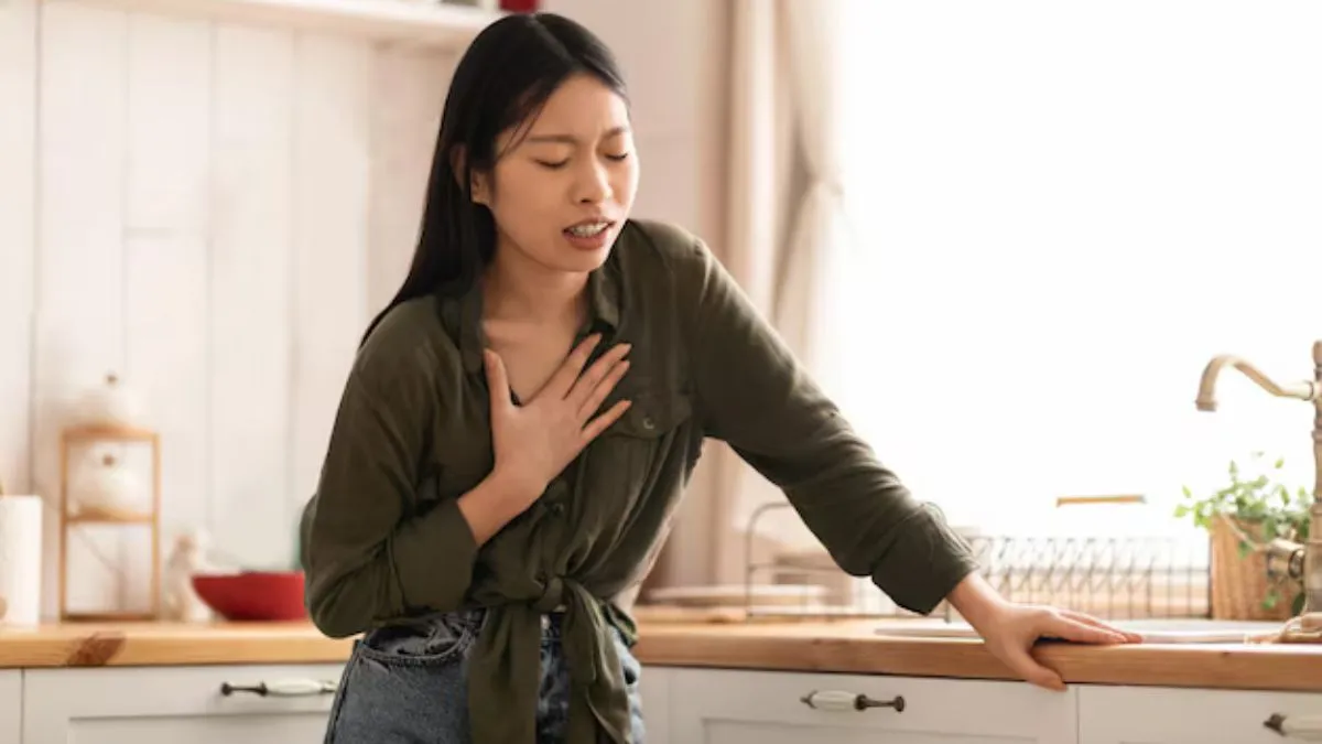 நெஞ்செரிச்சலால் அவதியா? இதற்கான சிறந்த மற்றும் மோசமான உணவுகளின் பட்டியல் இதோ.. நிபுணர் தரும் விளக்கம்