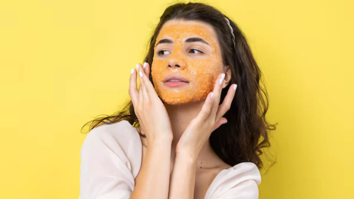 எக்ஸ்ஃபோலியேஷனுக்குப்பிறகு சருமத்தில் எரிச்சலா? அதை சரியாக்க உதவும் சிறந்த வழிகள்