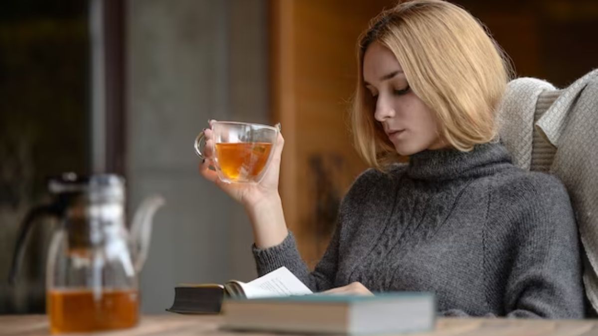 தொண்டையில் சளி இருந்துட்டே இருக்கா.? மருத்துவர் சொல்வதை மட்டும் செய்யுங்க போதும்.!