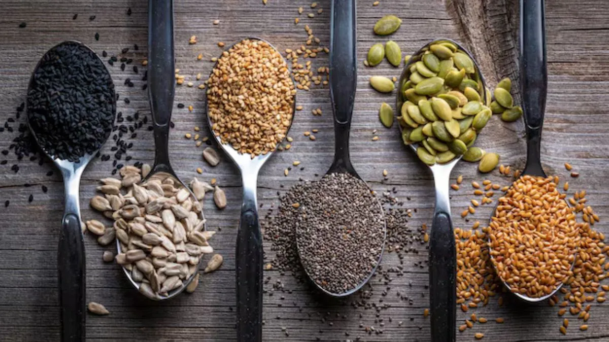 ஆளி விதை முதல் மக்கானா வரை.. உடலை ஸ்ட்ராங்காக்கும் 12 விதைகள்! எப்படி சாப்பிடுவது, நன்மைகள் மற்றும் யார் தவிர்ப்பது?