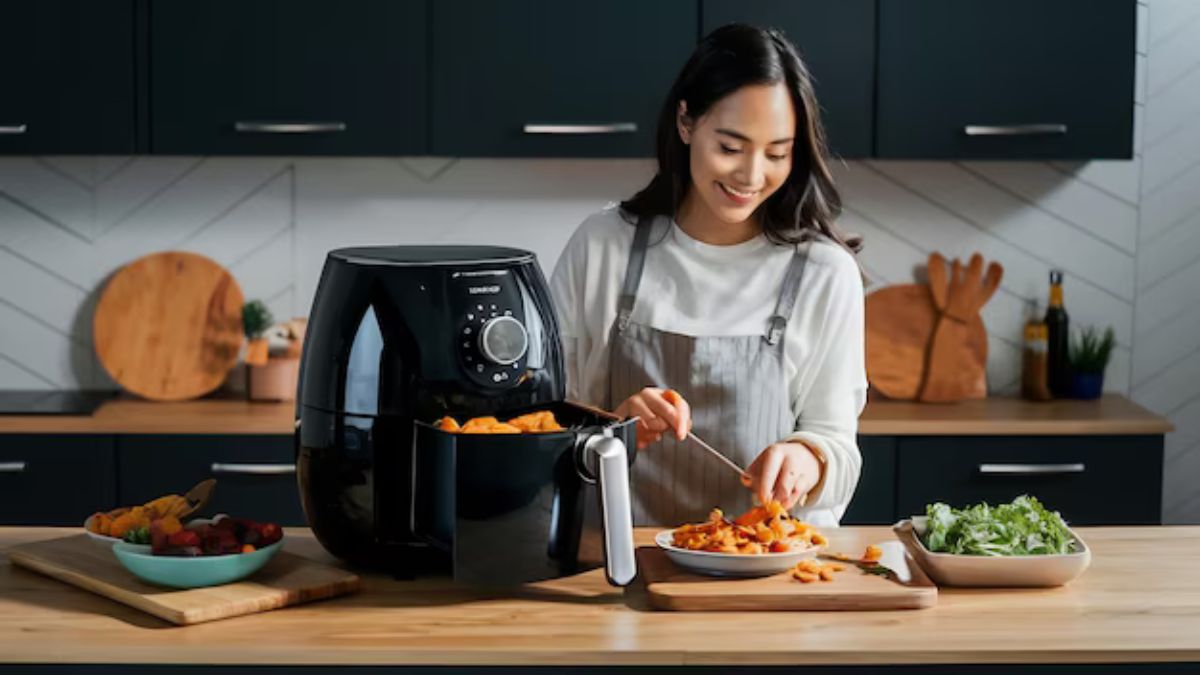 ஏர் ஃப்ரையரில் சமைப்பவர்களா நீங்க? இதில் நீங்க தவறாகப் புரிந்து கொள்ளும் 7 விஷயங்கள்