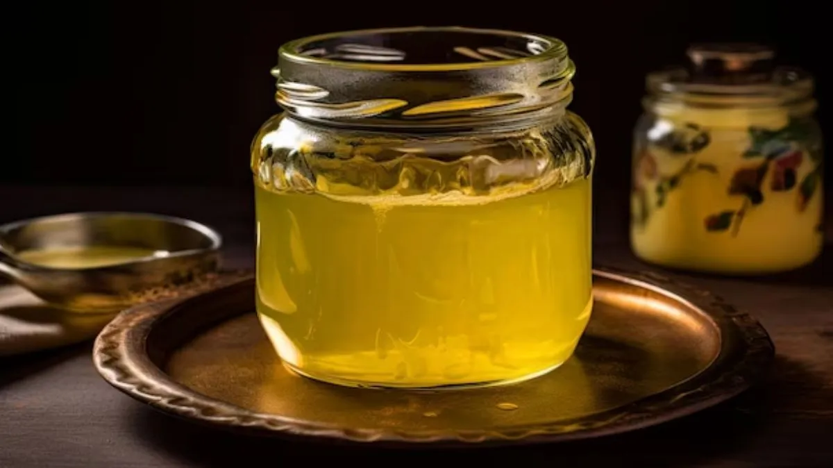 குளிர்காலத்தில் நெய் எப்போது, எவ்வளவு சாப்பிட வேண்டும்? ஆயுர்வேதம் & ஊட்டச்சத்து நிபுணர்கள் விளக்கம்