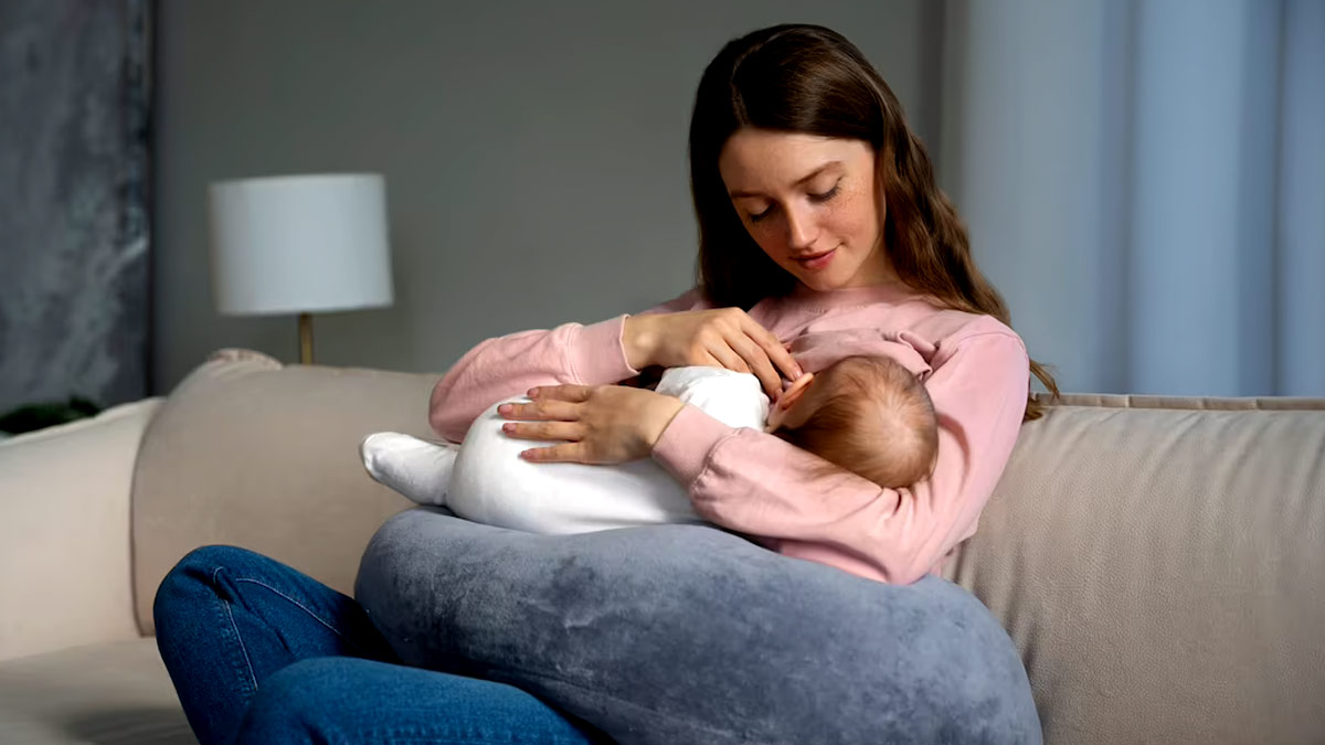 Breastfeeding Diet Foods: தாய்ப்பால் சுரப்பை இயற்கையாக அதிகரிக்க இந்த உணவுகளை சாப்பிடுங்க!!