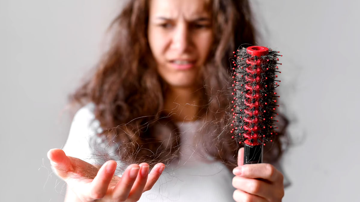 Hair Fall Prevention: முடி உதிர்வை எப்படி தடுப்பது?