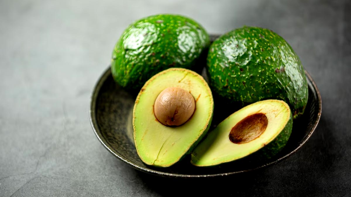 Avocado Seed Benefits: அவகேடோ பழம் மட்டுமல்ல அதன் விதையையும் சாப்பிடணும்! ஏன் தெரியுமா?