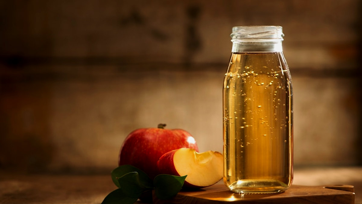 Apple Cider Vinegar: எடை இழப்புக்கு ஆப்பிள் சைடர் வினிகர் உதவுமா?