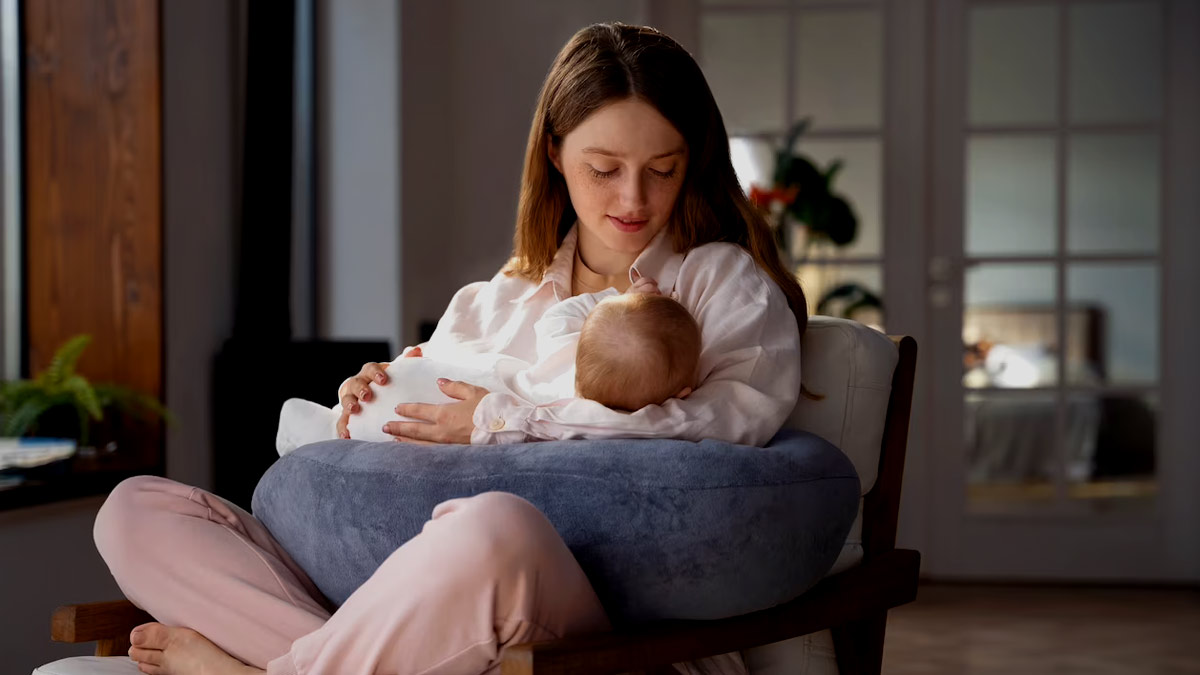 Breastfeeding Benefits: குழந்தைகளின் ஆஸ்துமா அபாயத்தை குறைக்க தாய்ப்பால் உதவுமா?