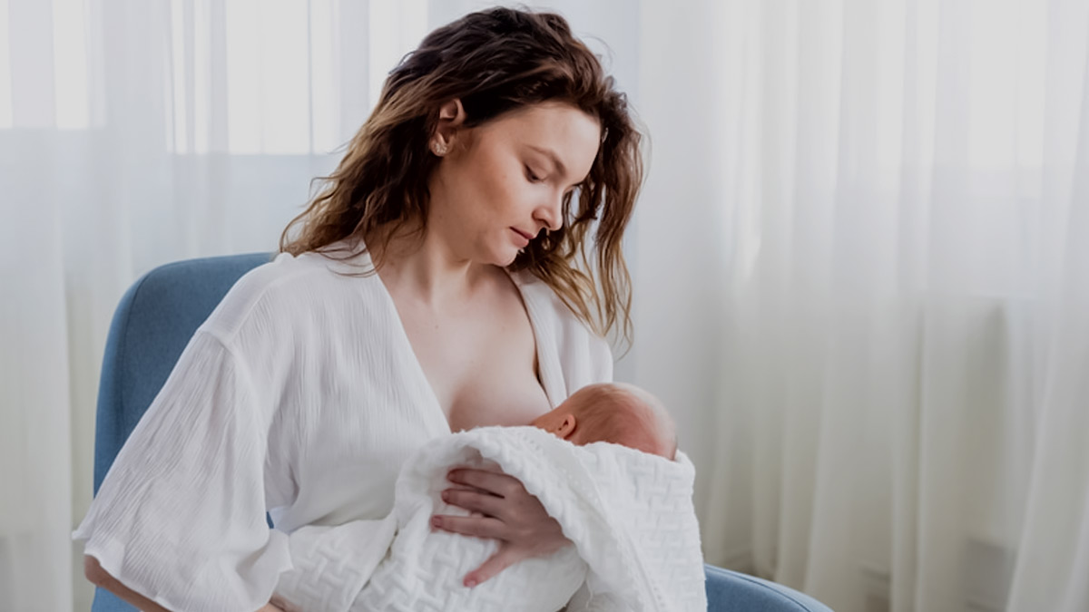 Breastfeed Tips: குழந்தைக்கு எப்படி தாய்ப்பால் கொடுக்க வேண்டும்?