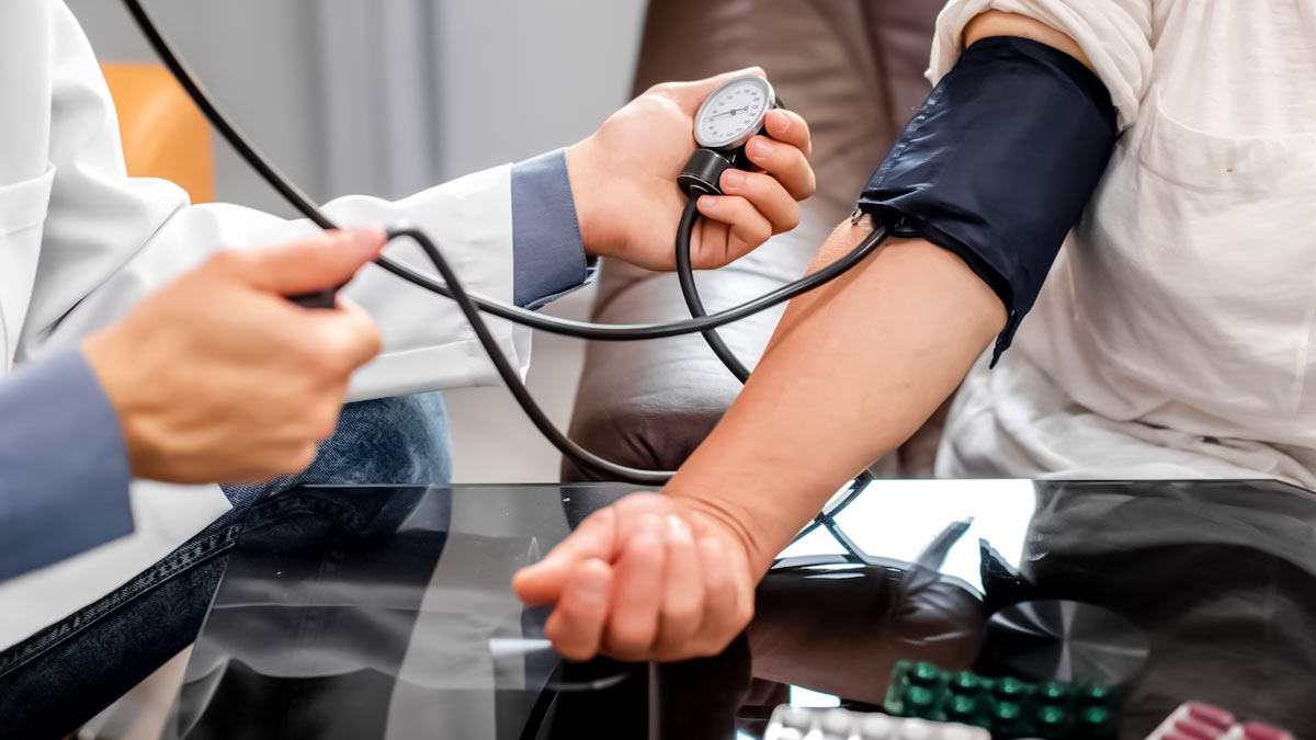 Blood Pressure Remedies: இரத்த அழுத்தத்தை கட்டுப்படுத்த அருமையான வீட்டு வைத்தியம்!
