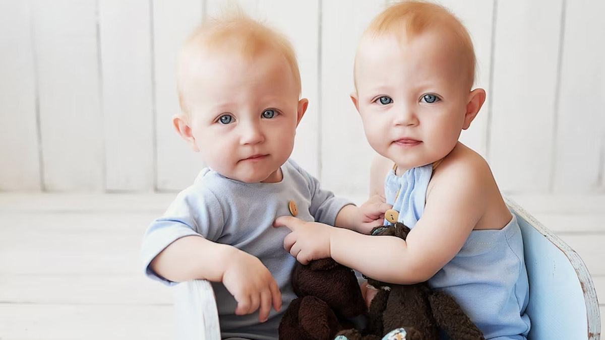 Twins Baby: இரட்டை குழந்தைகளை வளர்க்கும் போது இந்த விஷயங்களை மறக்காதீர்கள்!