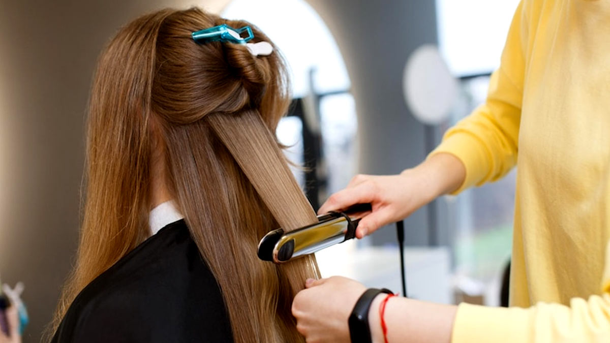 Hair Straightening Effects: அடிக்கடி முடி ஸ்ட்ரெய்ட்னிங் செய்பவர்களா நீங்கள்? இத தெரிஞ்சிக்கோங்க