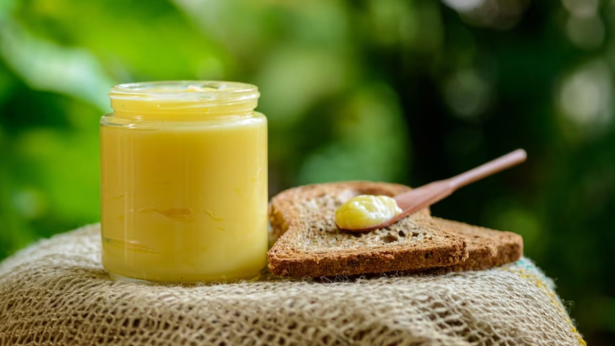 Ghee for Weight Loss: நெய்யை இப்படி சாப்பிட்டு பாருங்க! சீக்கிரமா தொப்பையைக் குறைக்கலாம்