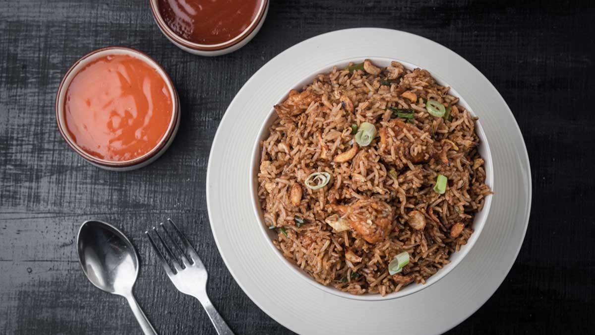 Fried Rice Syndrome: என்னது மீந்து போன சாதத்தை அடுத்த நாள் சாப்பிட்டா 'ஃப்ரைடு ரைஸ் சிண்ட்ரோம்' வருமா?
