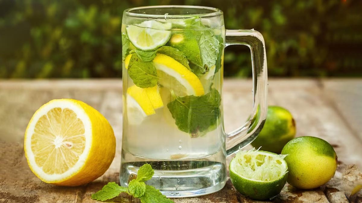 Lime Water Benefits: எலுமிச்சை தண்ணீரை எந்த நேரத்தில் குடிக்கலாம்? சரியான நேரம் எது?