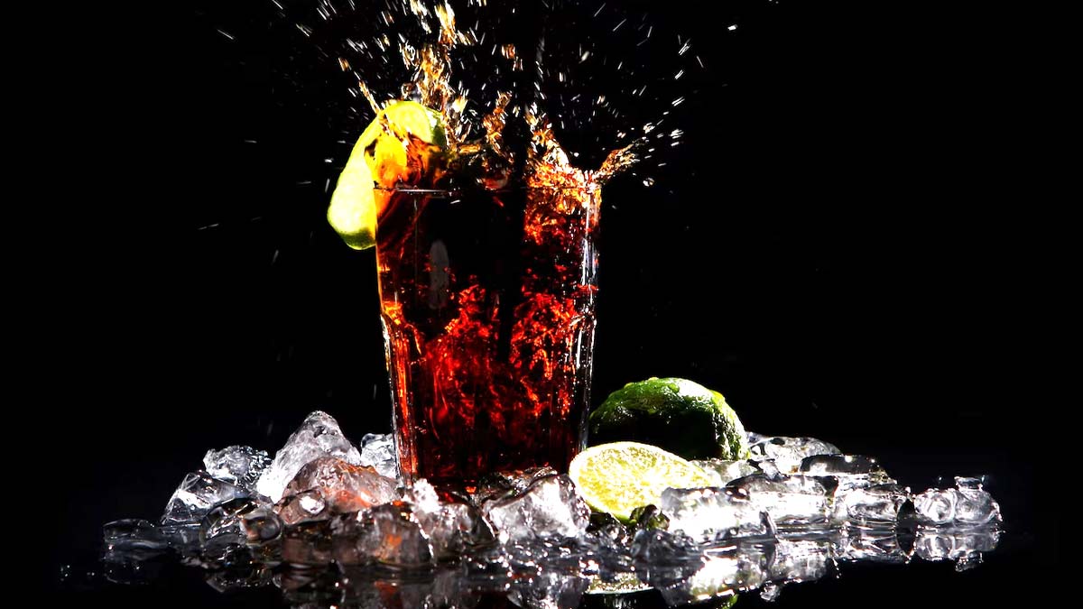Soft Drinks Side Effects: குளிர்பானங்கள் குடிப்பதால் ஏற்படும் நோய்கள்.. எச்சரிக்கை அவசியம்!