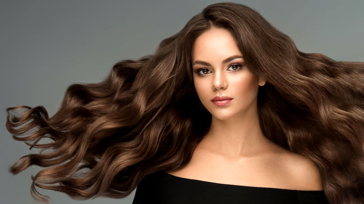 Thick Hair Tips: தலைமுடி ரொம்ப அடர்த்தி கம்மியா இருக்கா? இந்த பாட்டி வைத்தியத்தை ட்ரை பண்ணுங்க!