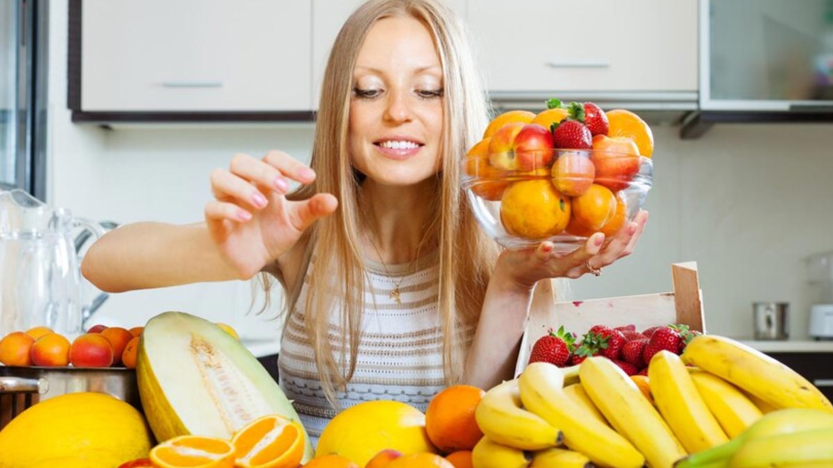 Fruits With Seeds: எந்த பழங்களை விதைகளுடன் சாப்பிடலாம்.. நன்மைகள் என்ன?